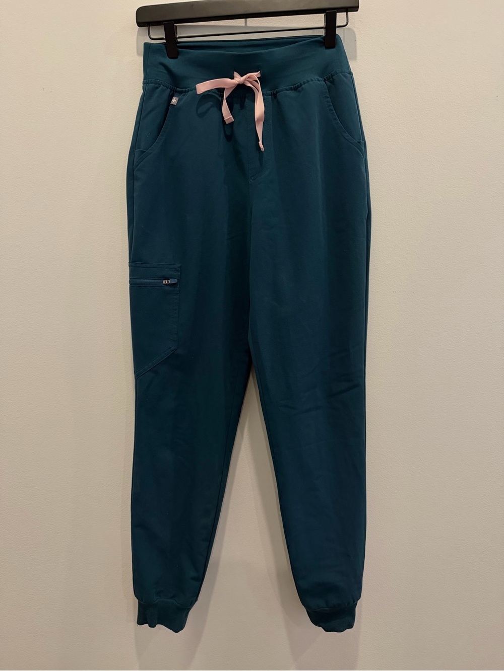 Figs High Waisted Zamora Jogger Scrub Pants- Size Small